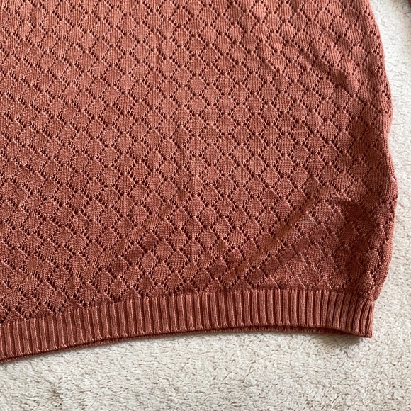 Ichi Crochet Sweater - Picture 2 of 3